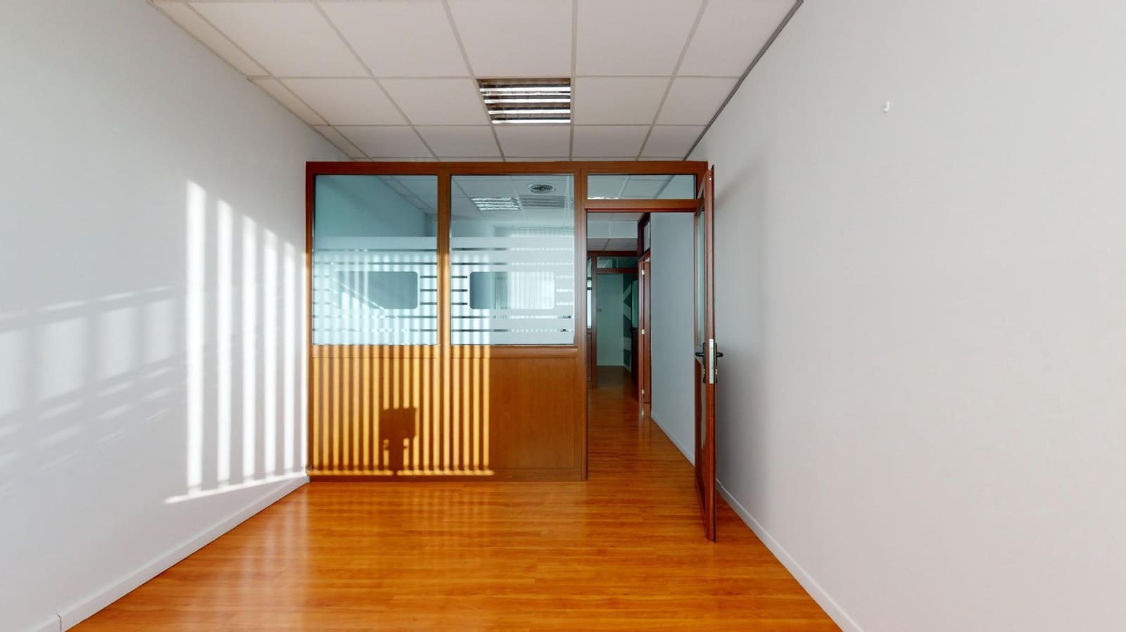 Biuro na sprzedaż w Las Palmas de Gran Canaria - 137 000 € (Ref: 9119327)