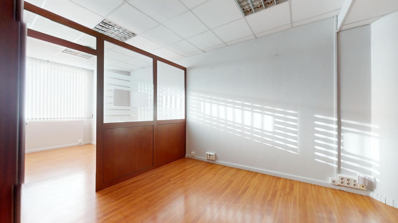 Biuro na sprzedaż w Las Palmas de Gran Canaria - 137 000 € (Ref: 9119327)