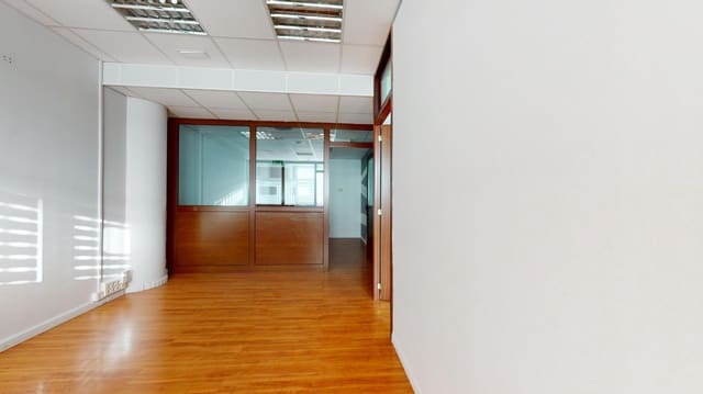 Toimisto myytävänä paikassa Las Palmas de Gran Canaria - 137 000 € (Ref: 9119327)