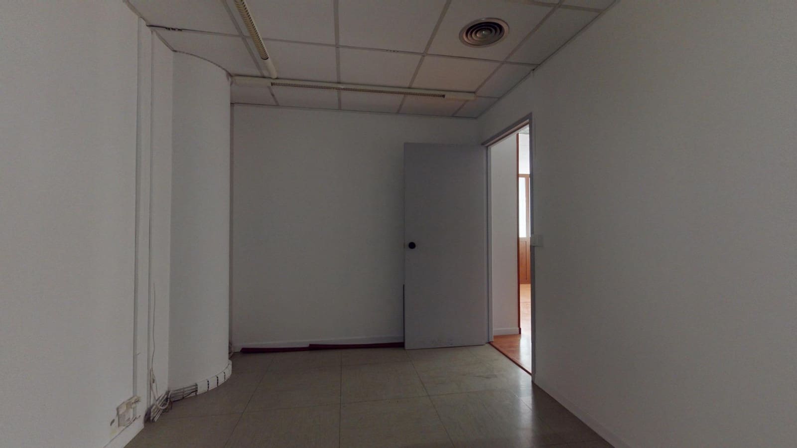 Biuro na sprzedaż w Las Palmas de Gran Canaria - 137 000 € (Ref: 9119327)