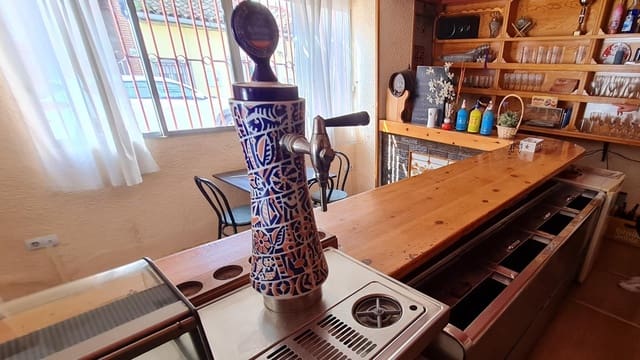 Commercial for sale in Zaragoza city - € 120,000 (Ref: 9119329)