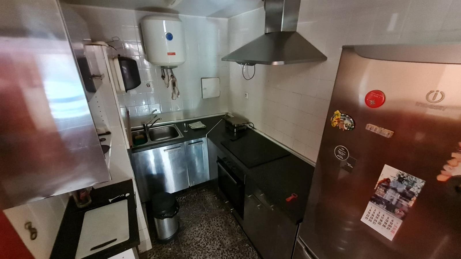 Erhverv til salg i Zaragoza by - € 120.000 (Ref: 9119329)