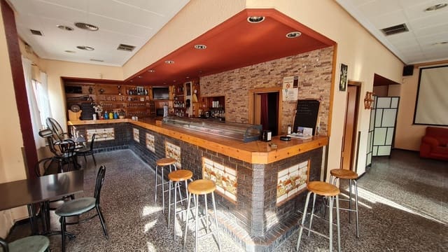 Kommersiell til salgs i Zaragoza by - € 120 000 (Ref: 9119329)