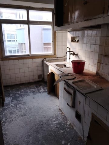 3 soverom Leilighet til salgs i La Coruña by - € 130 000 (Ref: 9119333)