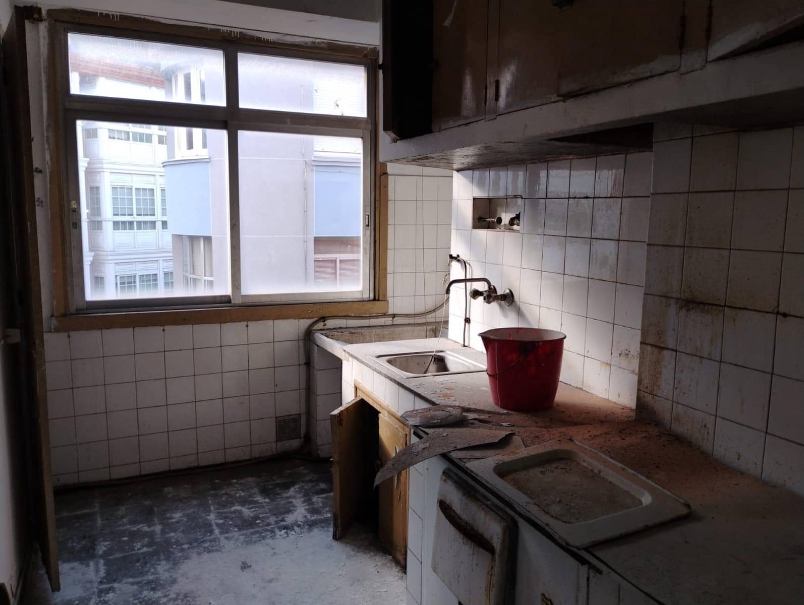 3 soverom Leilighet til salgs i La Coruna by - € 130 000 (Ref: 9119333)