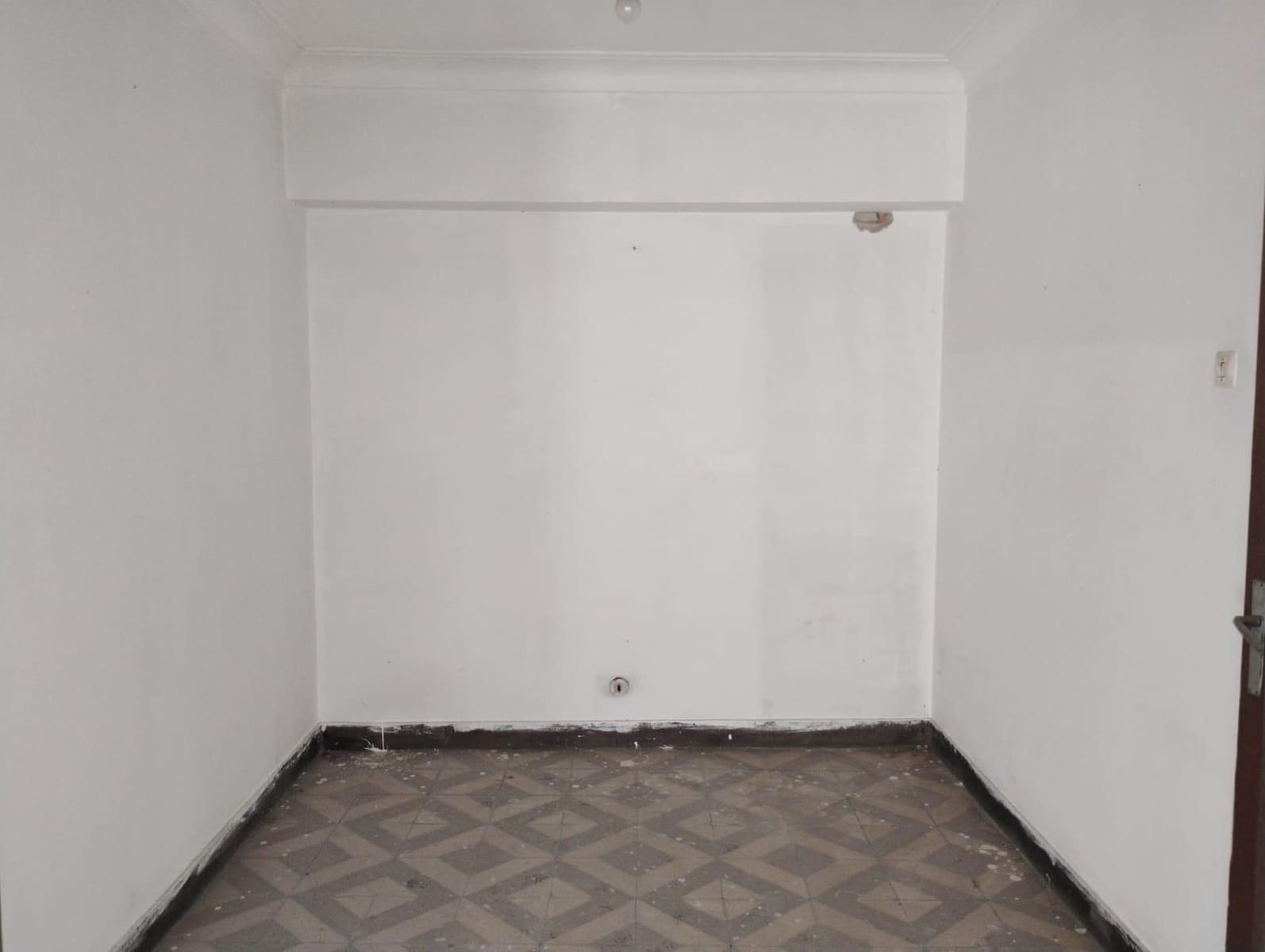 3 soverom Leilighet til salgs i La Coruna by - € 130 000 (Ref: 9119333)