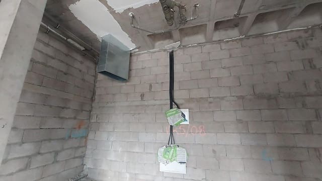 Kommersiell til leie i Las Palmas de Gran Canaria - € 1 300 (Ref: 9119340)