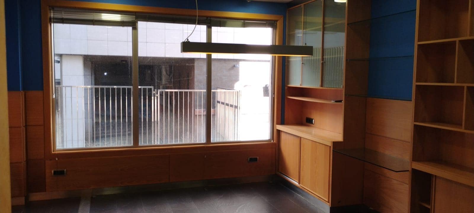 Erhverv til salg i A Coruna by - € 525.000 (Ref: 9119341)