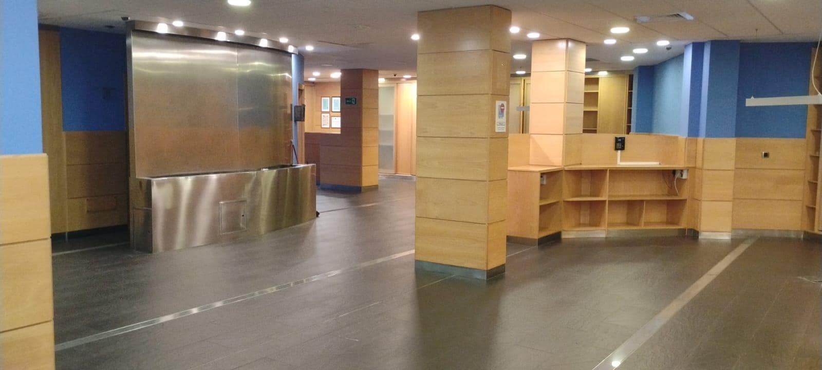 Erhverv til salg i A Coruna by - € 525.000 (Ref: 9119341)