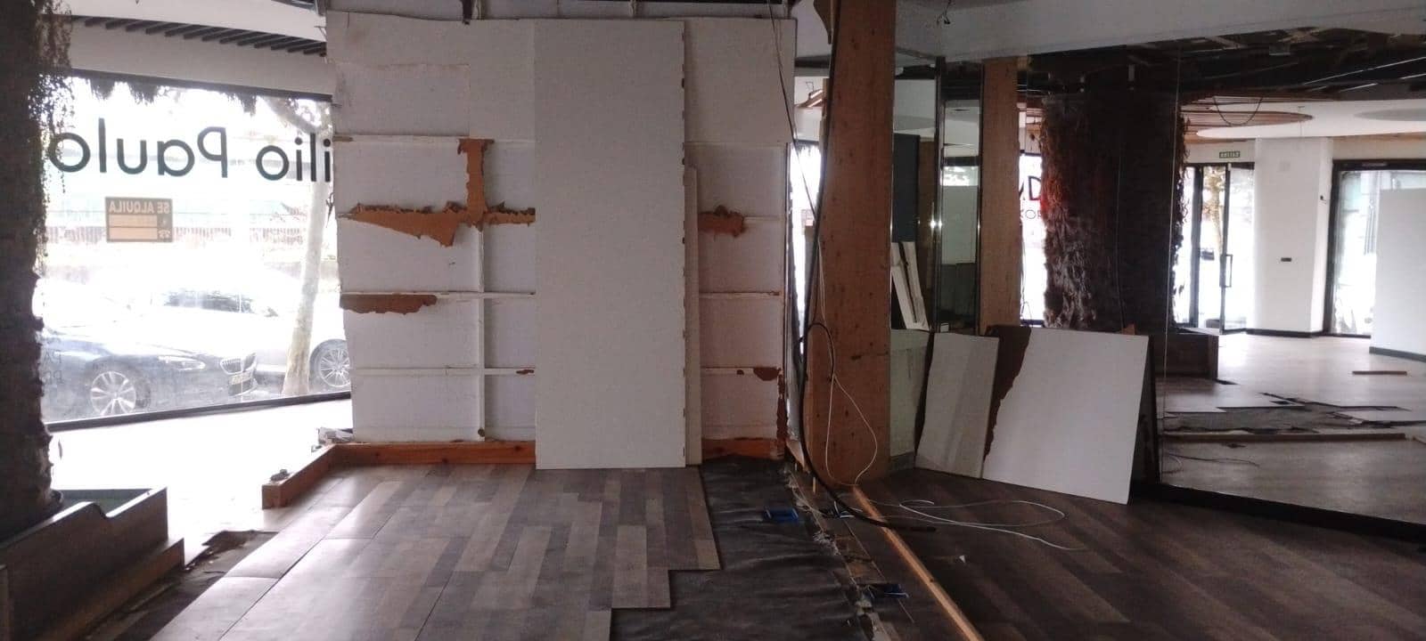 Erhverv til leje i A Coruna by - € 1.200 (Ref: 9119342)