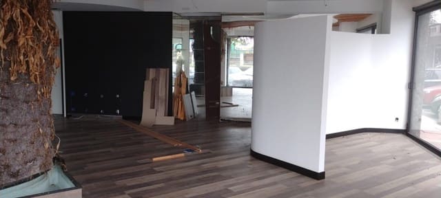 Gewerbe zu vermieten in A Coruña Stadt - 1.200 € (Ref: 9119342)