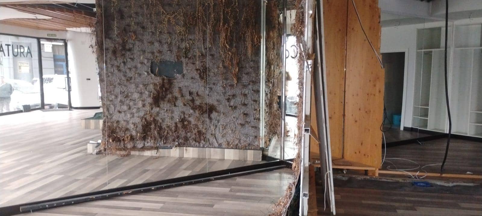 Erhverv til leje i A Coruna by - € 1.200 (Ref: 9119342)