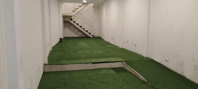 Kommersiell att hyra i A Coruña stad - 1 150 € (Ref: 9119343)