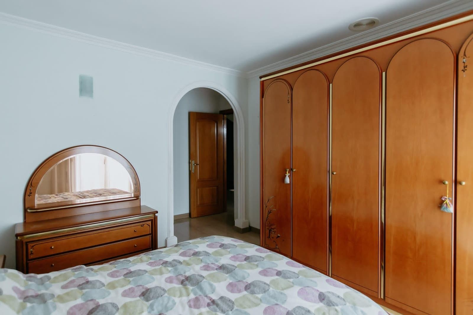 Rivitalo myytävänä paikassa Huesca kaupunki mukana 
autotalli - 650 000 € (Ref: 9119344)