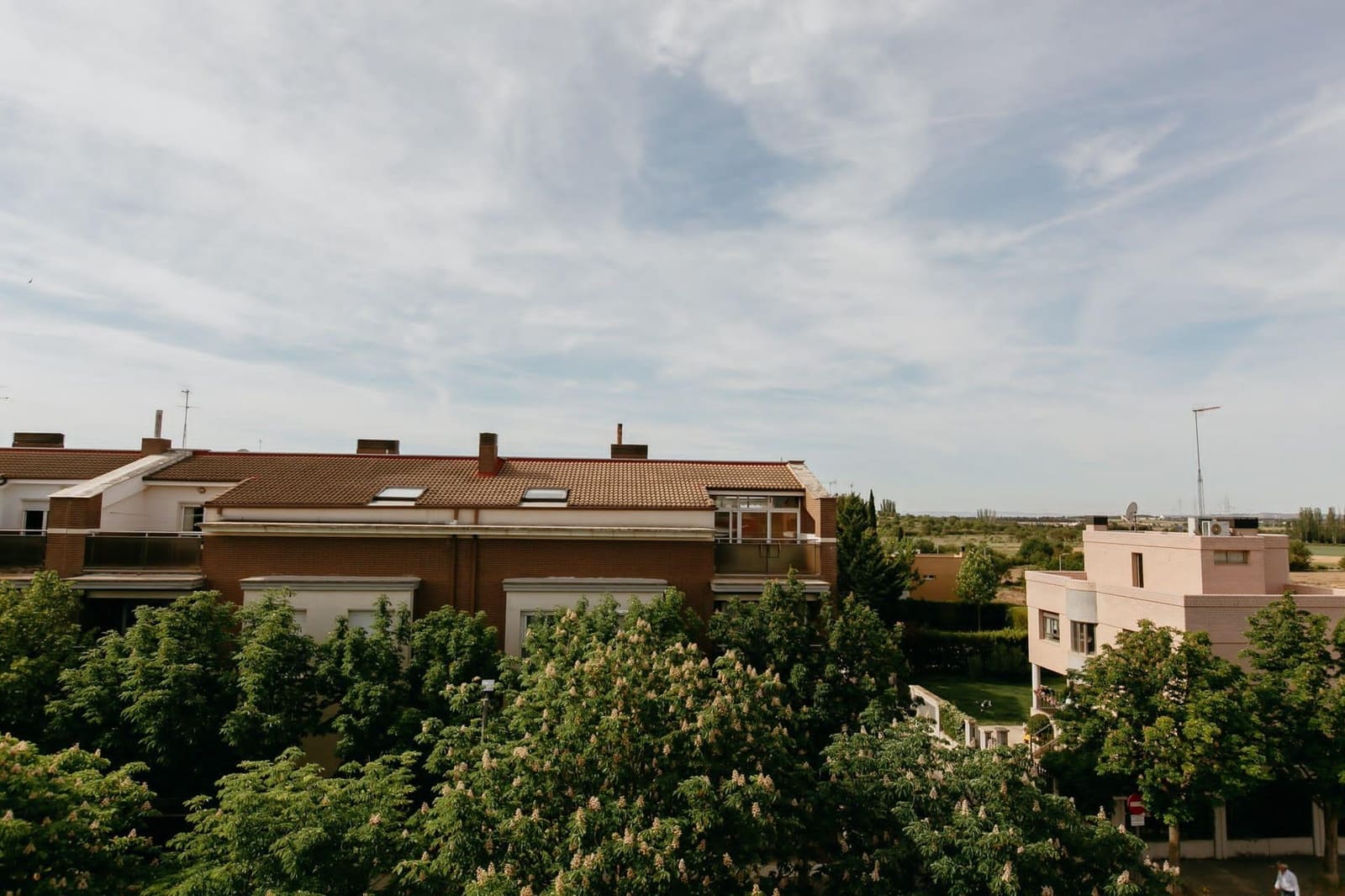 Rivitalo myytävänä paikassa Huesca kaupunki mukana 
autotalli - 650 000 € (Ref: 9119344)