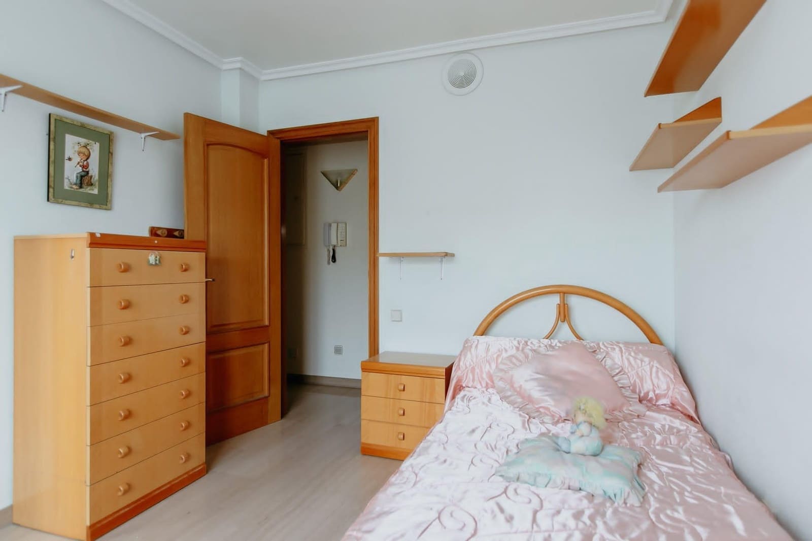 Rivitalo myytävänä paikassa Huesca kaupunki mukana 
autotalli - 650 000 € (Ref: 9119344)