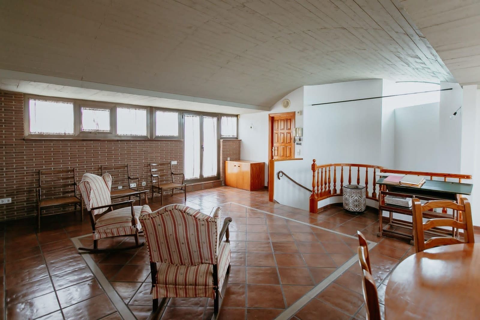 Rivitalo myytävänä paikassa Huesca kaupunki mukana 
autotalli - 650 000 € (Ref: 9119344)