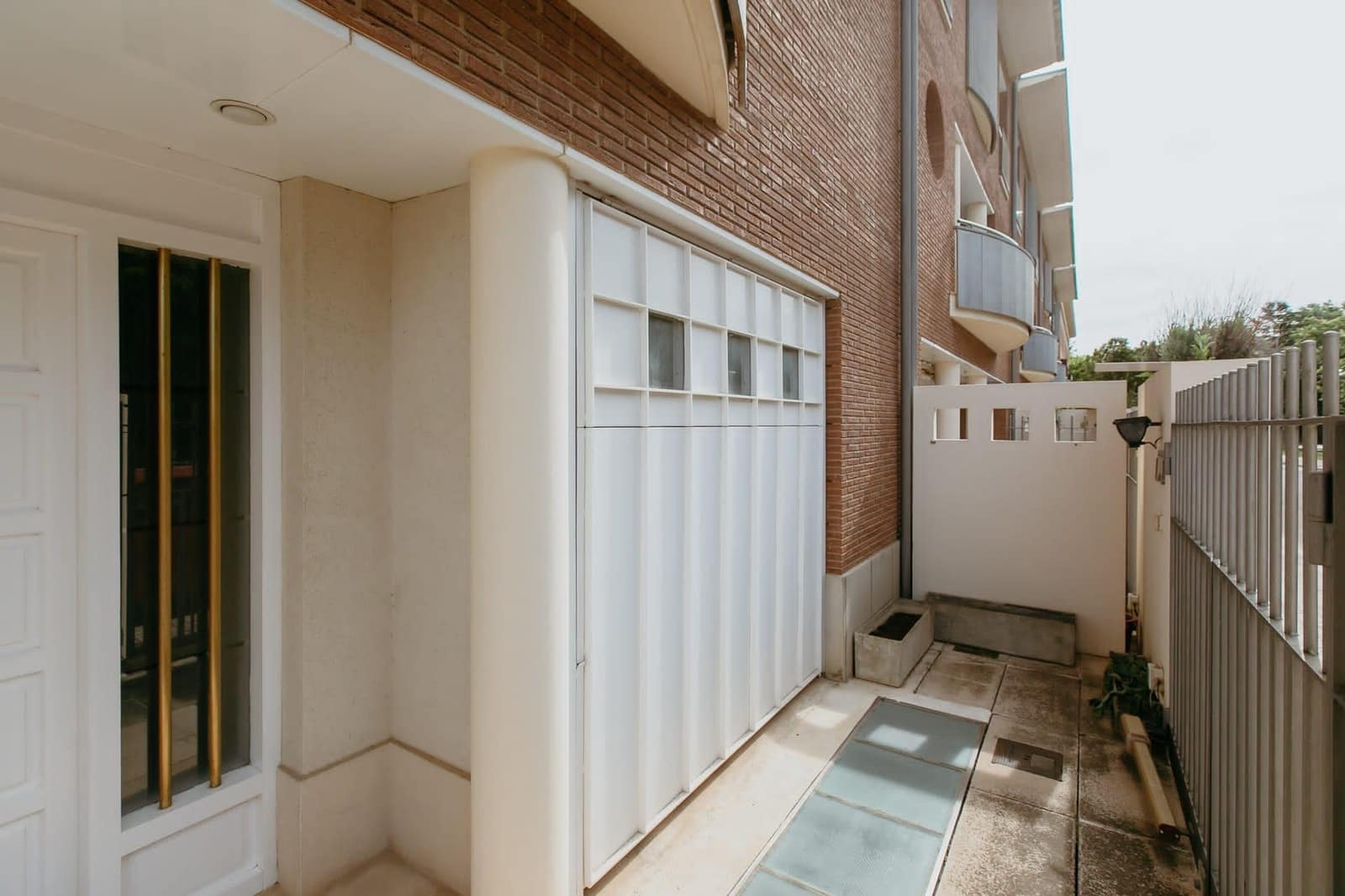 Rivitalo myytävänä paikassa Huesca kaupunki mukana 
autotalli - 650 000 € (Ref: 9119344)