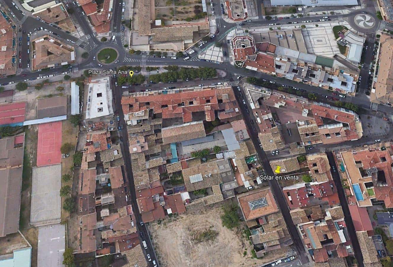 Byggegrund til salg i Huesca by - € 210.000 (Ref: 9119346)