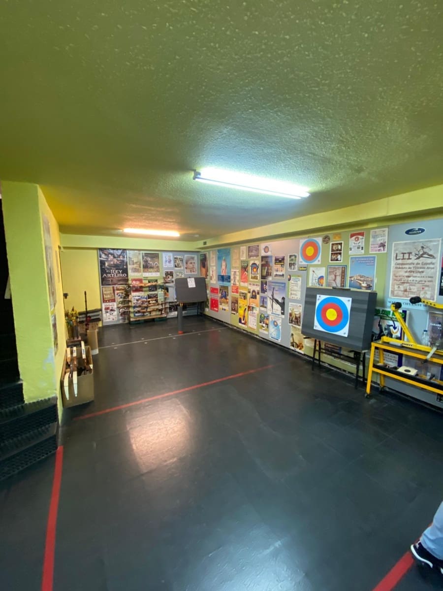 Erhverv til salg i Salamanca by - € 263.000 (Ref: 9119349)