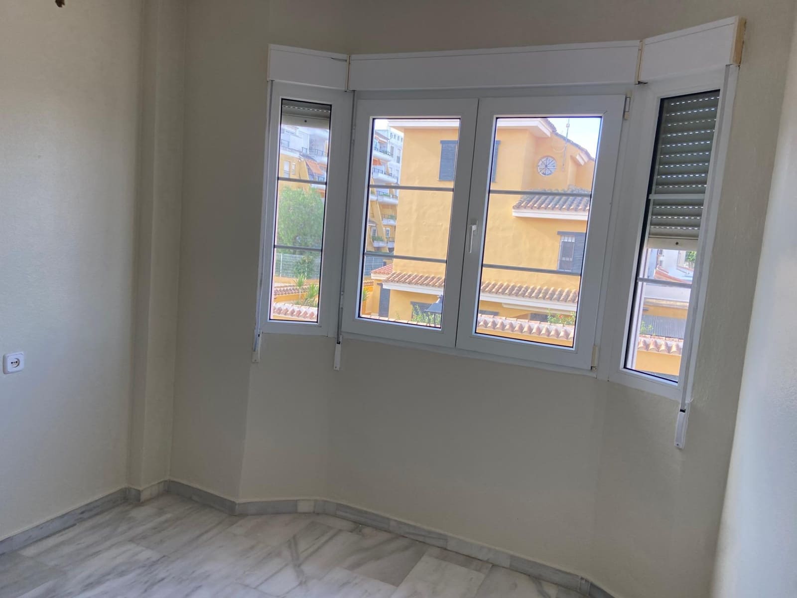 4 bedroom Terraced Villa for sale in El Puerto de Santa Maria - € 480,000 (Ref: 9119350)