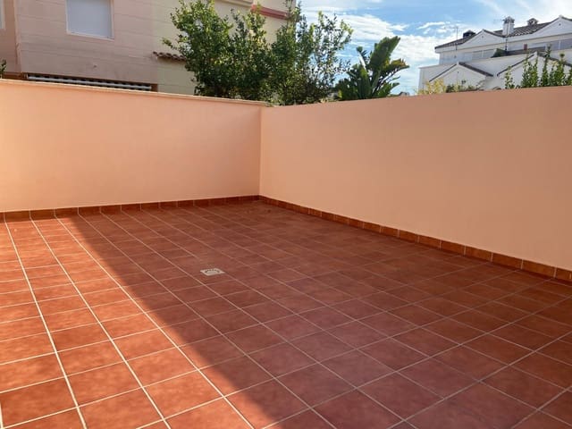 4 chambre Villa/Maison Mitoyenne à vendre à El Puerto de Santa María - 480 000 € (Ref: 9119350)