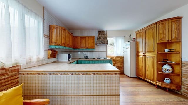 2 bedroom Finca/Country House for sale in Santa Brígida with pool - € 190,500 (Ref: 9119351)