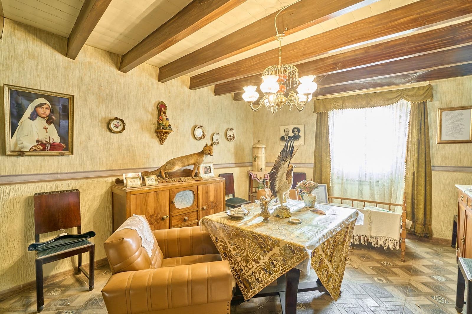 8 soveværelse Byhus til salg i La Maya med garage - € 96.000 (Ref: 9119353)