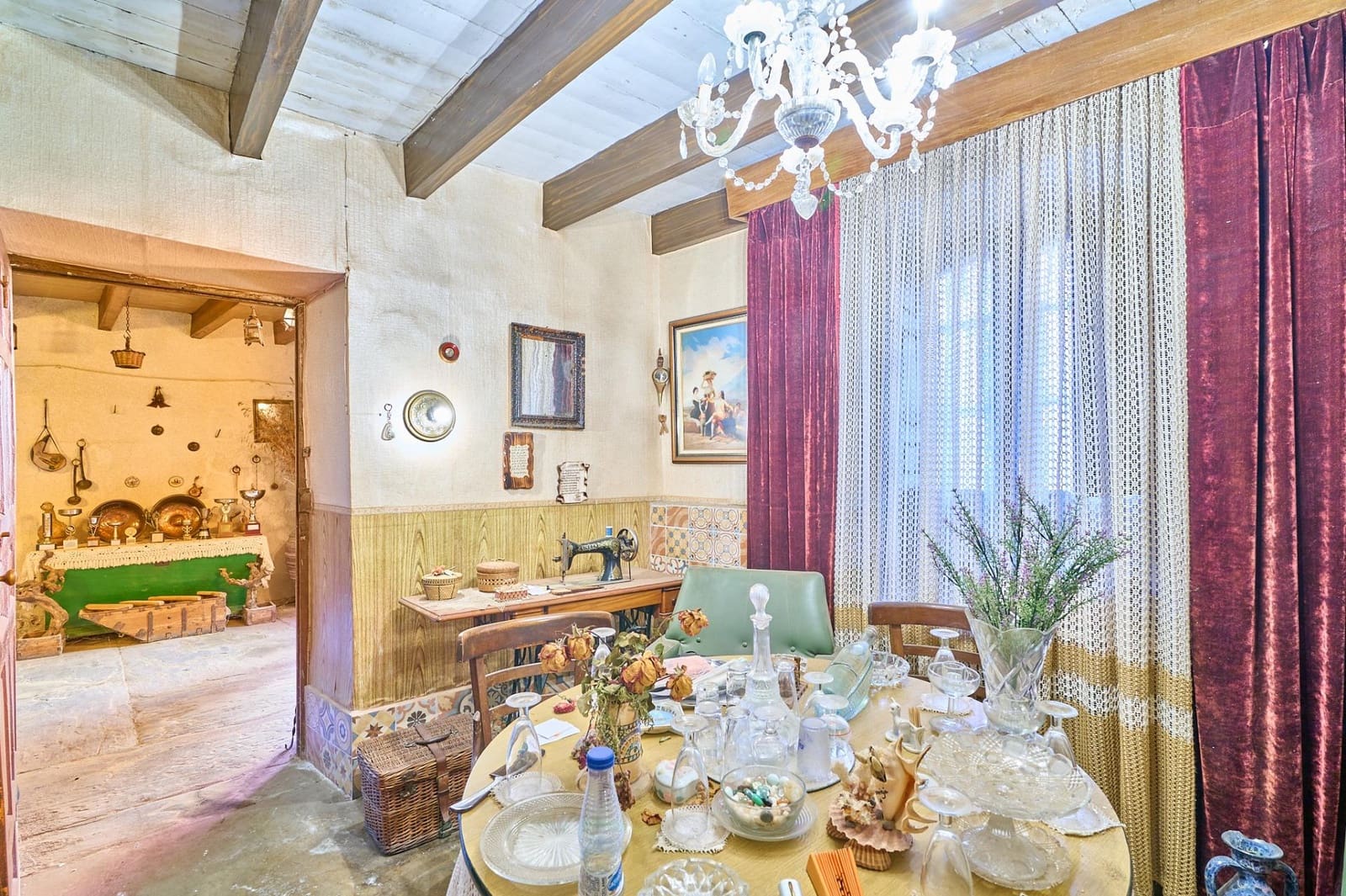 8 soveværelse Byhus til salg i La Maya med garage - € 96.000 (Ref: 9119353)