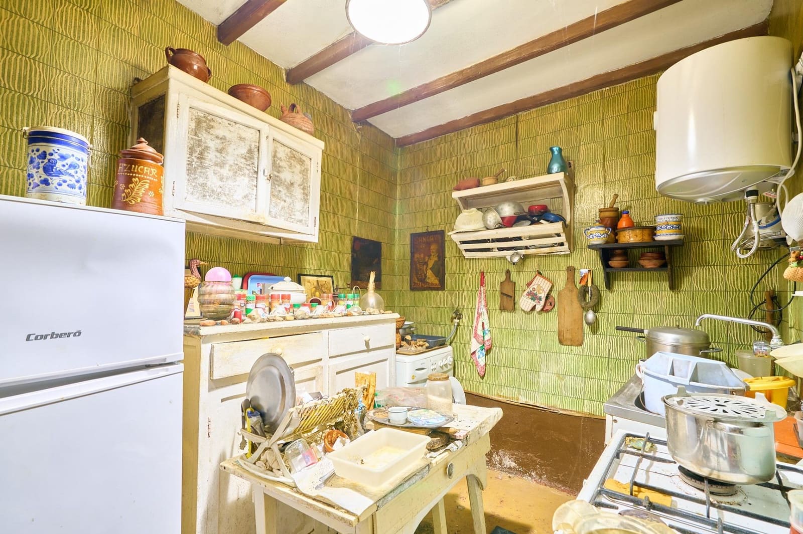 8 soveværelse Byhus til salg i La Maya med garage - € 96.000 (Ref: 9119353)