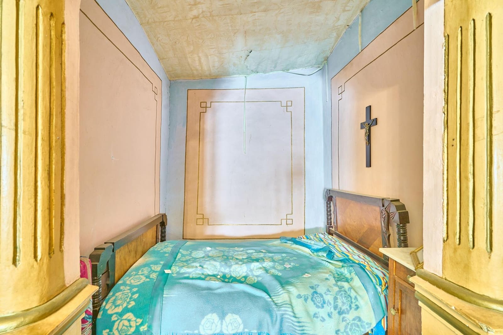 8 soveværelse Byhus til salg i La Maya med garage - € 96.000 (Ref: 9119353)