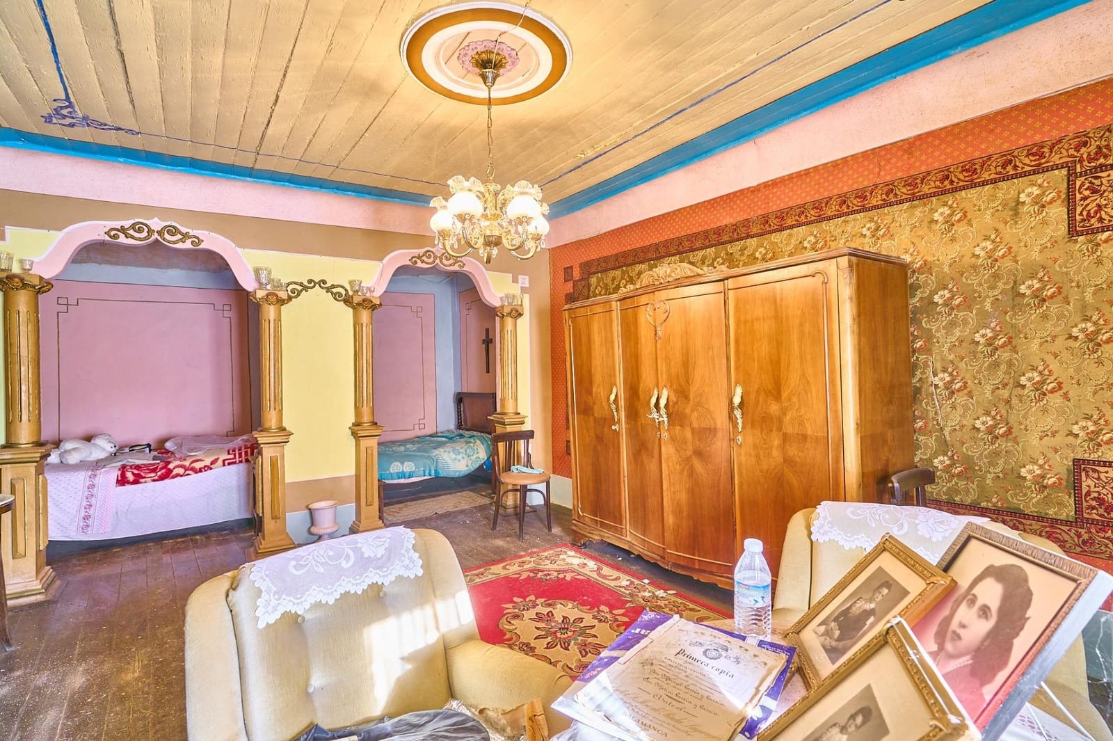 8 soveværelse Byhus til salg i La Maya med garage - € 96.000 (Ref: 9119353)