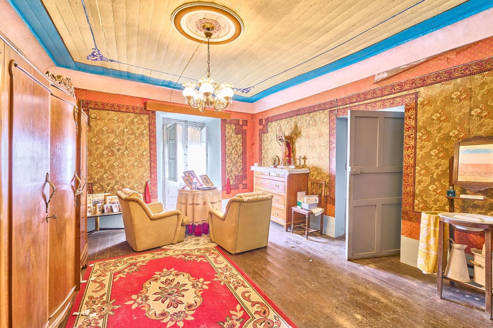 8 soveværelse Byhus til salg i La Maya med garage - € 96.000 (Ref: 9119353)