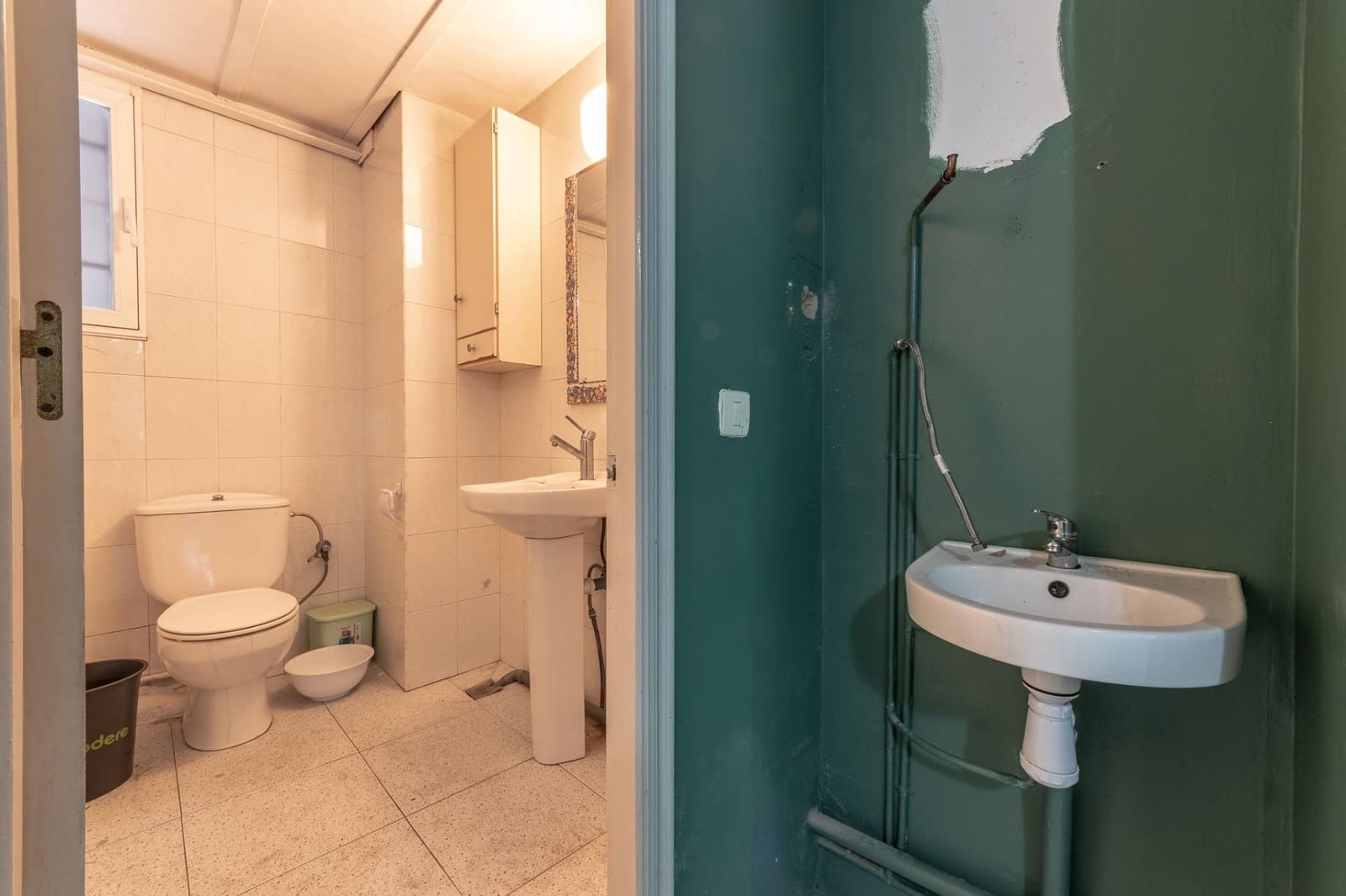 Erhverv til salg i Bilbao - € 280.000 (Ref: 9119355)