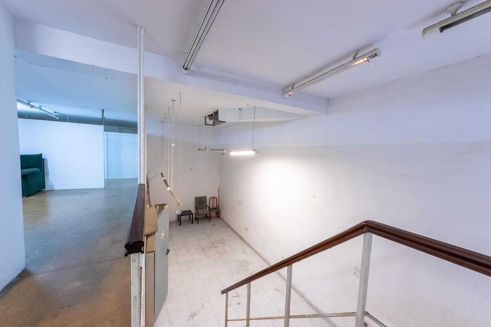 Erhverv til salg i Bilbao - € 280.000 (Ref: 9119355)