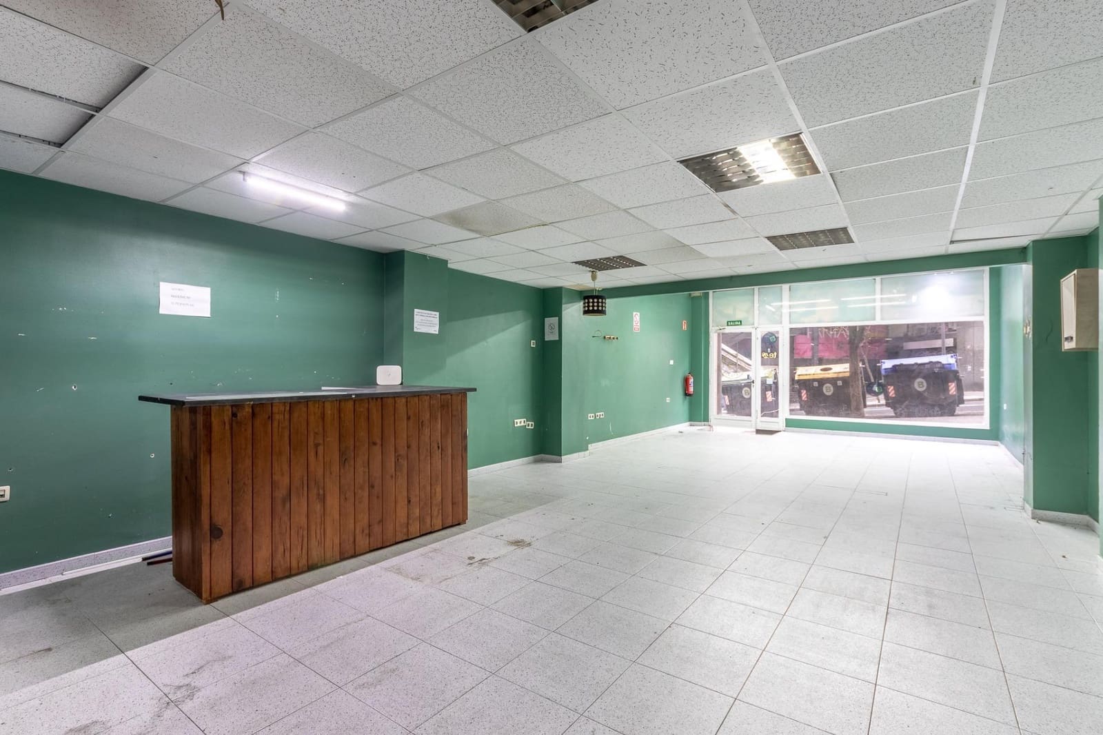 Erhverv til salg i Bilbao - € 280.000 (Ref: 9119355)