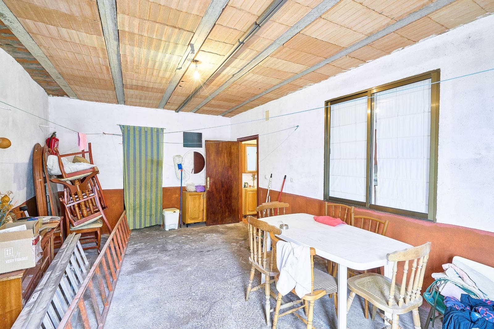 5 slaapkamer Rijtjeshuis te koop in Fuentesauco met garage - € 135.000 (Ref: 9119357)