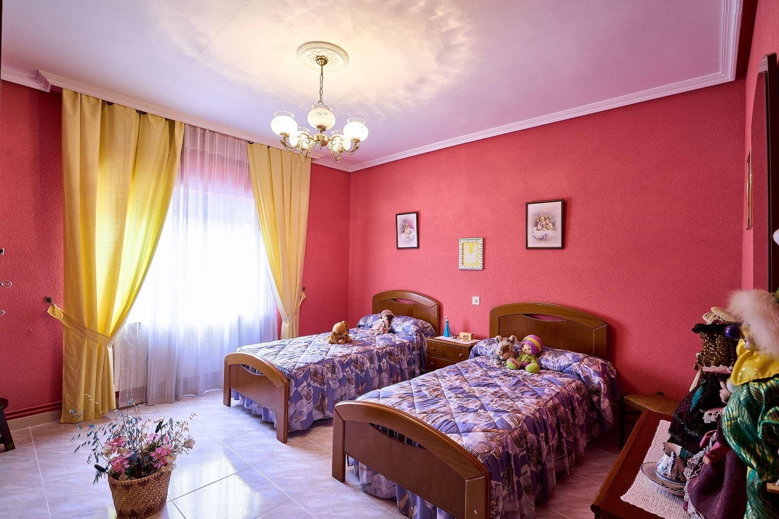 5 slaapkamer Rijtjeshuis te koop in Fuentesauco met garage - € 135.000 (Ref: 9119357)