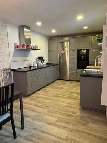 4 sovrum Radhus till salu i El Puerto de Santa María - 349 720 € (Ref: 9119364)