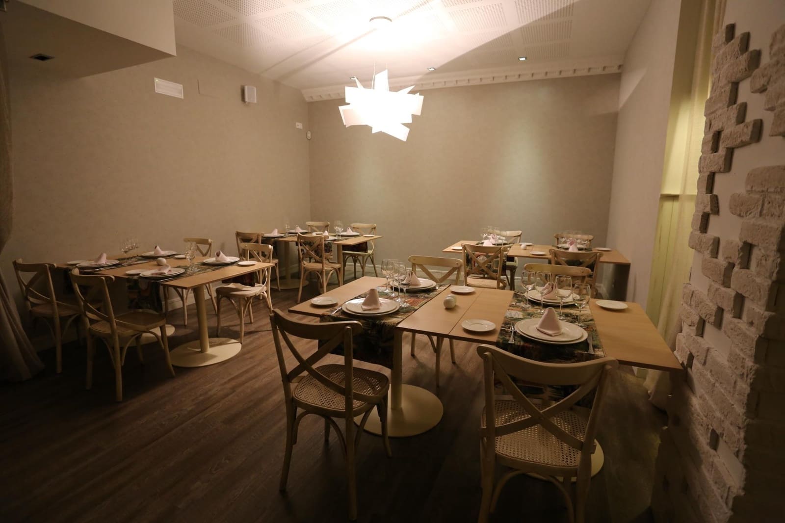 Kommersiell til salgs i O Carballino - € 470 000 (Ref: 9119365)