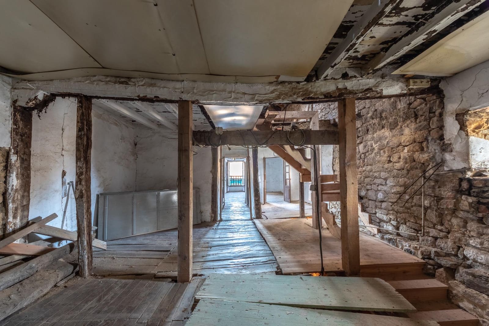 Byhus til salg i Arcentales - € 134.000 (Ref: 9119373)