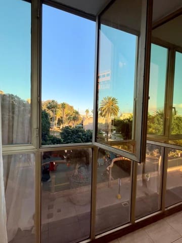 2 soveværelse Lejlighed til leje i Las Palmas de Gran Canaria - € 1.500 (Ref: 9119376)