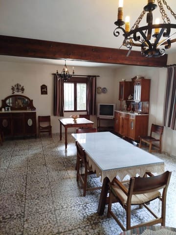 8 chambre Finca/Maison de Campagne à vendre à Jaén ville avec piscine garage - 325 000 € (Ref: 9119378)