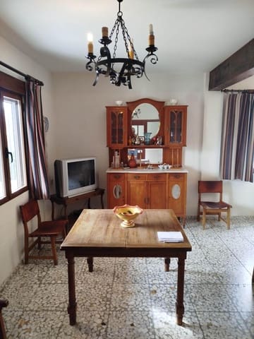 8 chambre Finca/Maison de Campagne à vendre à Jaén ville avec piscine garage - 325 000 € (Ref: 9119378)