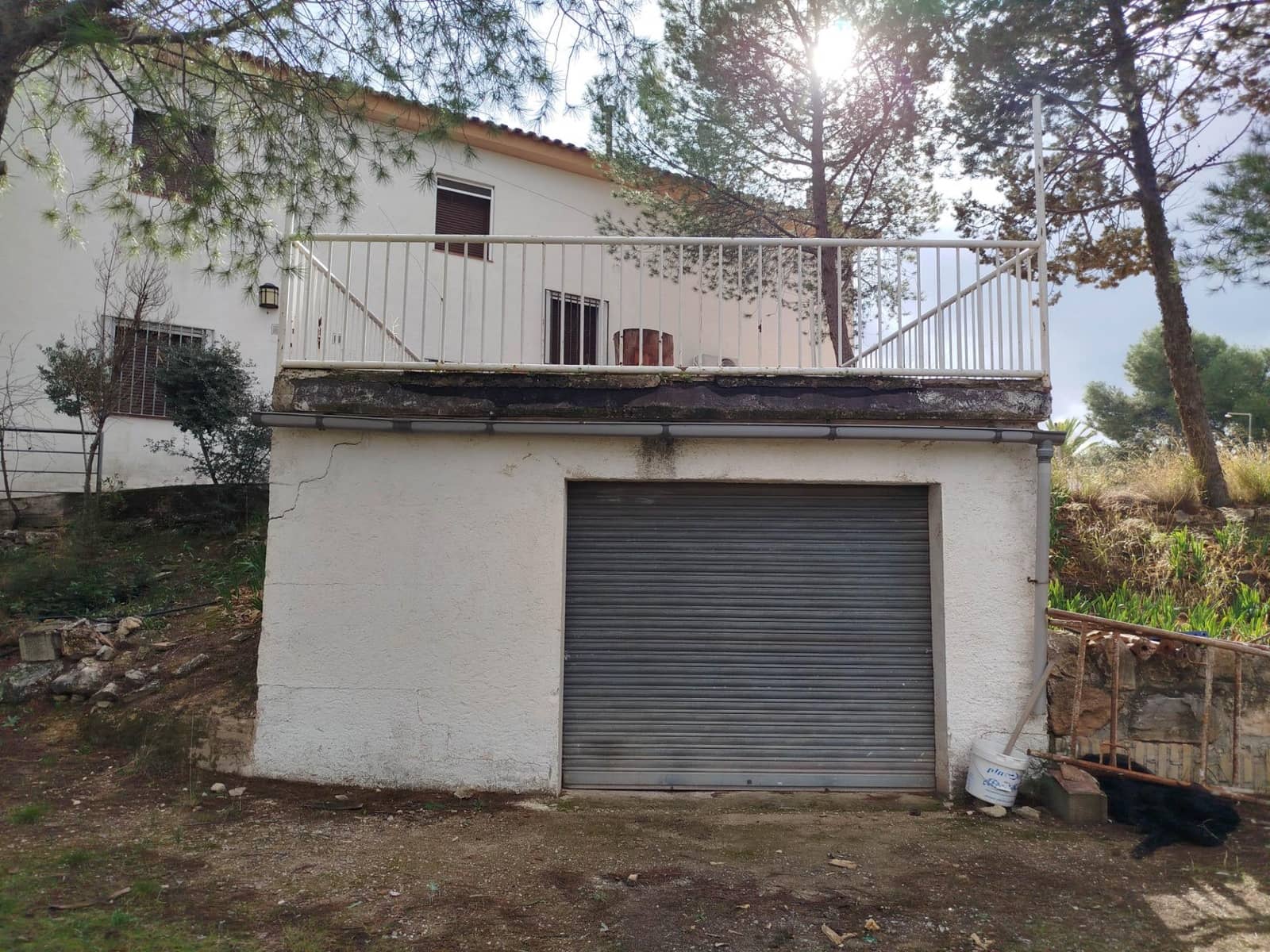 8 soveværelse Finca/Landehus til salg i Jaen by med swimmingpool garage - € 325.000 (Ref: 9119378)