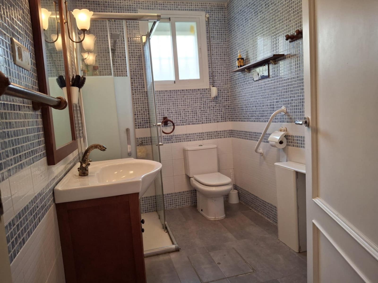 4 soveværelse Lejlighed til salg i Salobrena med swimmingpool garage - € 245.000 (Ref: 9119380)