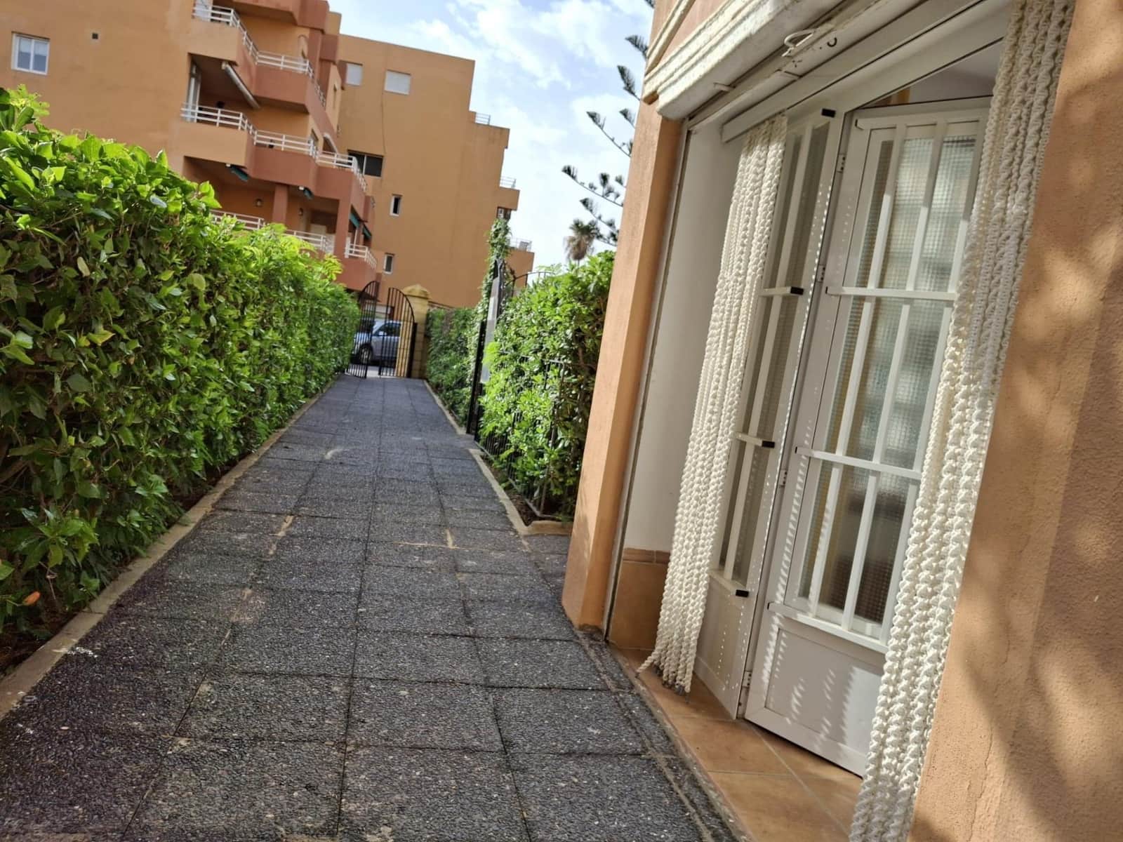 4 soveværelse Lejlighed til salg i Salobrena med swimmingpool garage - € 245.000 (Ref: 9119380)