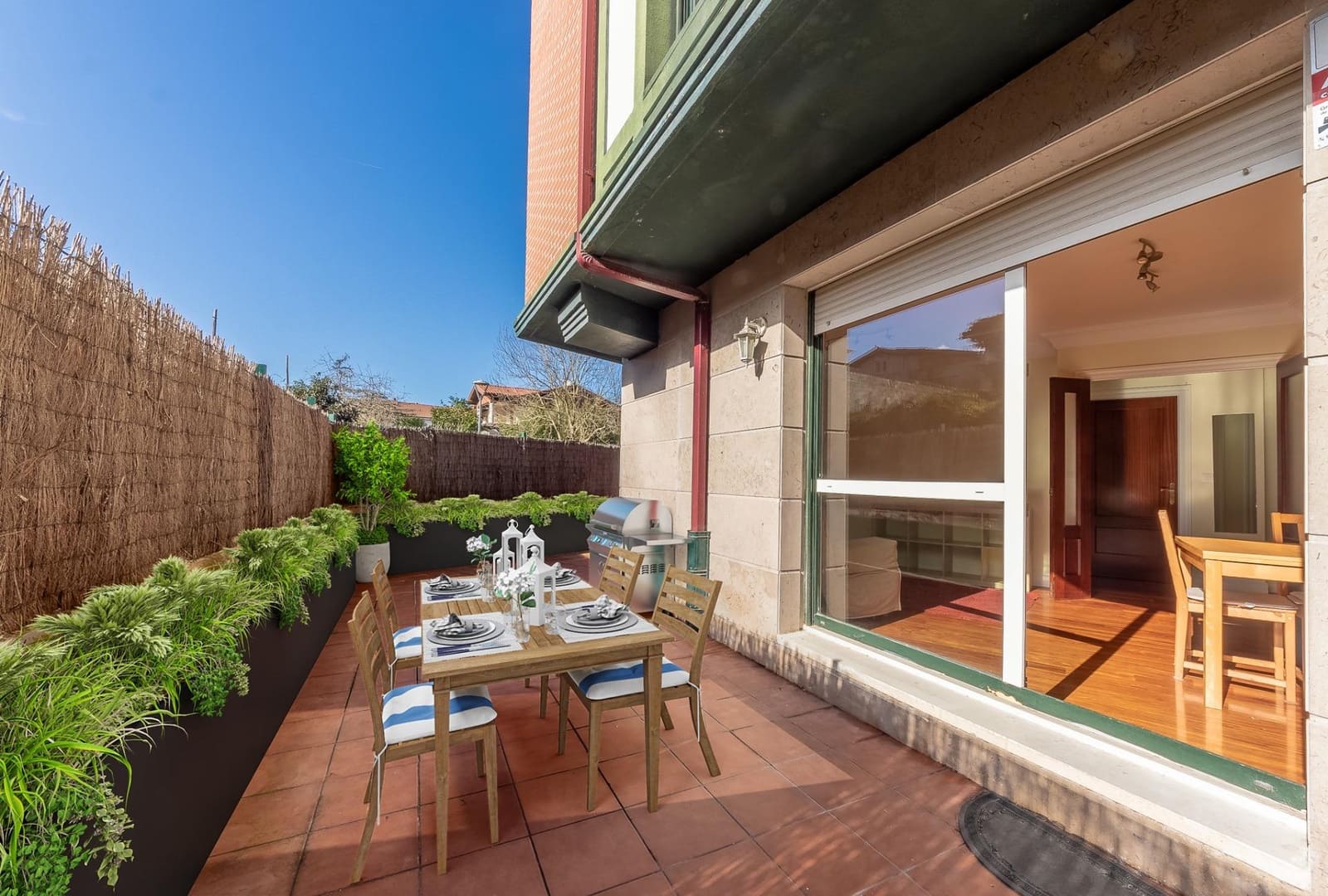 1 soveværelse Lejlighed til salg i Plentzia med garage - € 365.000 (Ref: 9119382)