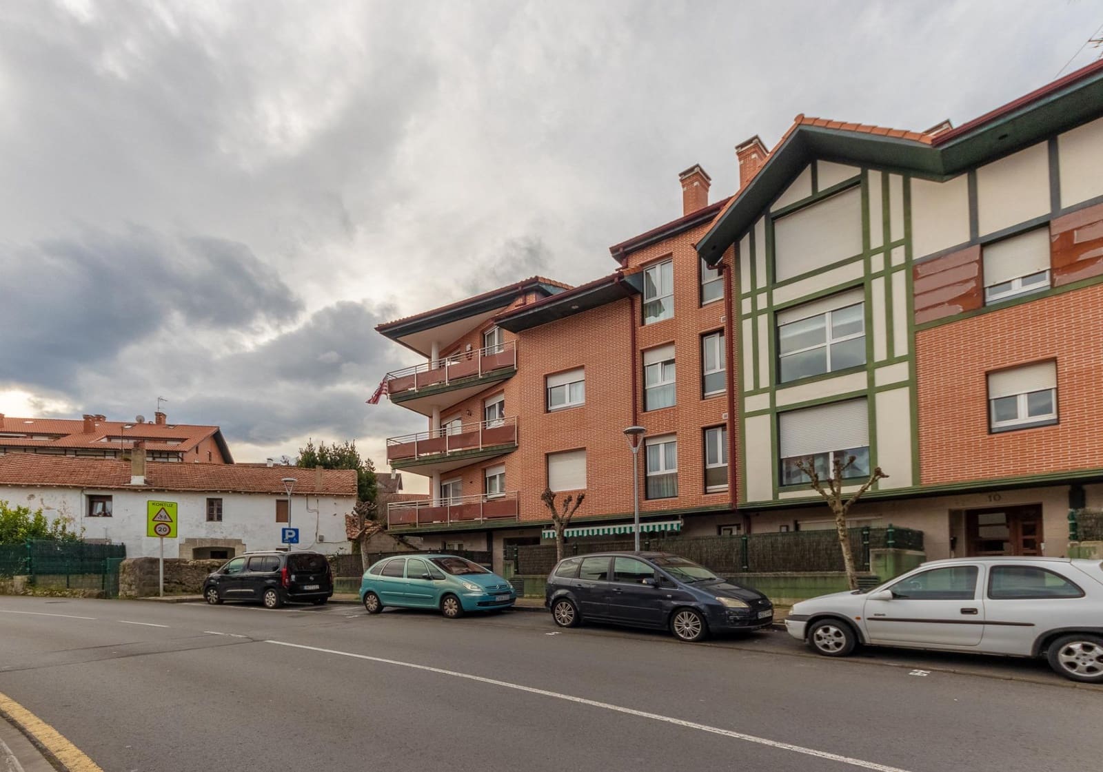 1 soveværelse Lejlighed til salg i Plentzia med garage - € 365.000 (Ref: 9119382)