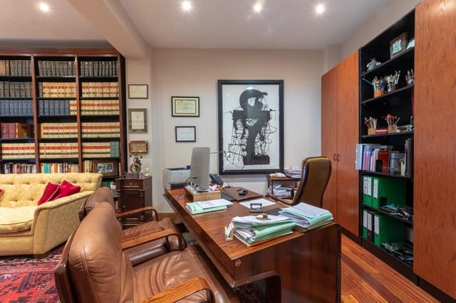 4 soveværelse Lejlighed til salg i Bilbao - € 395.000 (Ref: 9119384)